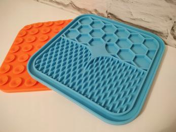 mata do lizania dla psa lizawka miska spowalniająca jedzenie antystresowa